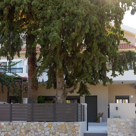 Дом отдыха Kallithea Blue